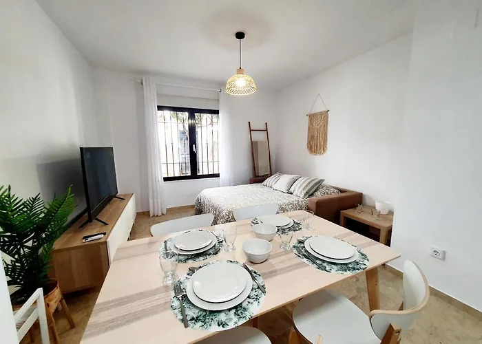 Spanish * Fuengirola